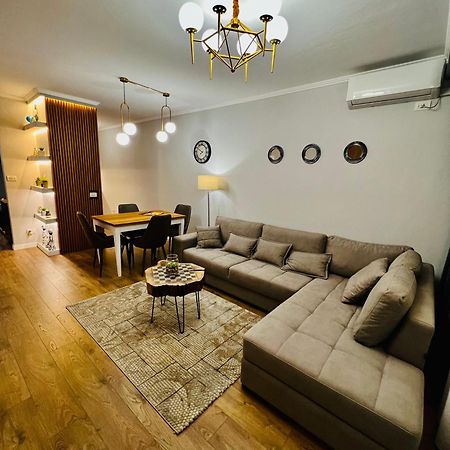 Luxury Apartaments Тирана Экстерьер фото