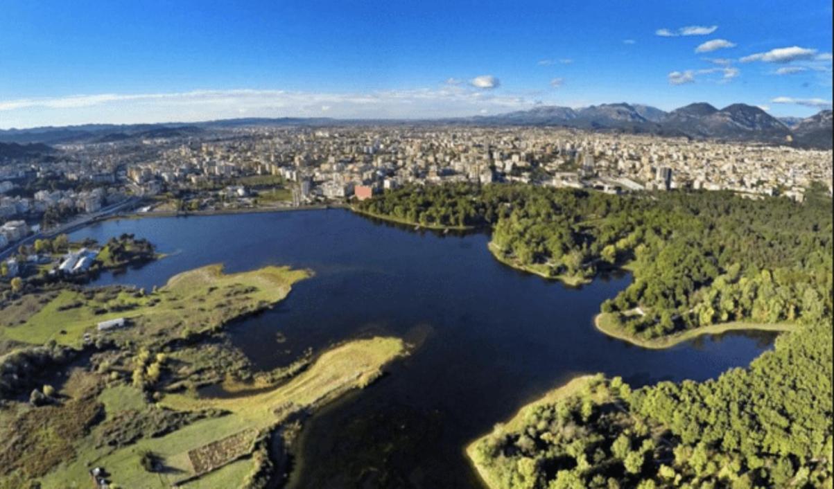 Luxury Apartaments Тирана Экстерьер фото